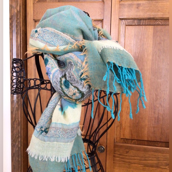 Handcrafted Shawl/Scarf, teal, boiled wool 68”x26” - Picture 9 of 10